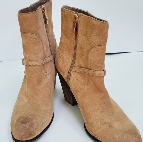 Vince Camuto "Gregger" Leather Bootie Size 9.5 - Picture 1 of 11